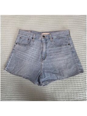 Levis Premium High Loose Shorts Womens 31 Denim Jean Mom Jorts Light Wash